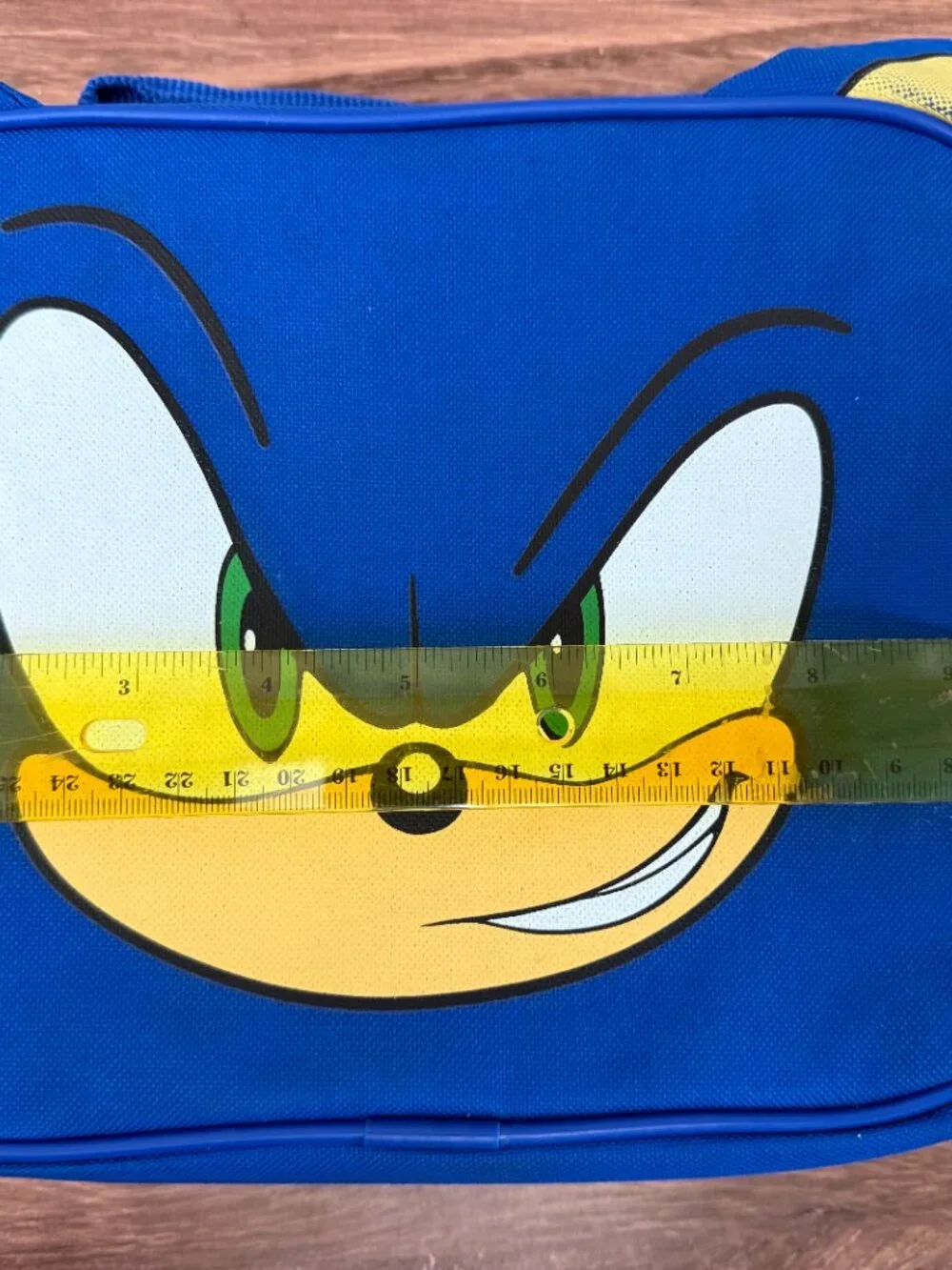 Sonic The Hedgehog official sonic